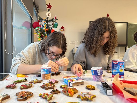 Pieczenie pierników z Klubem Seniora