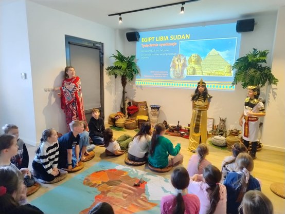 Wycieczka klasy 3 do centrum edukacyjnego Grupy Aktywni