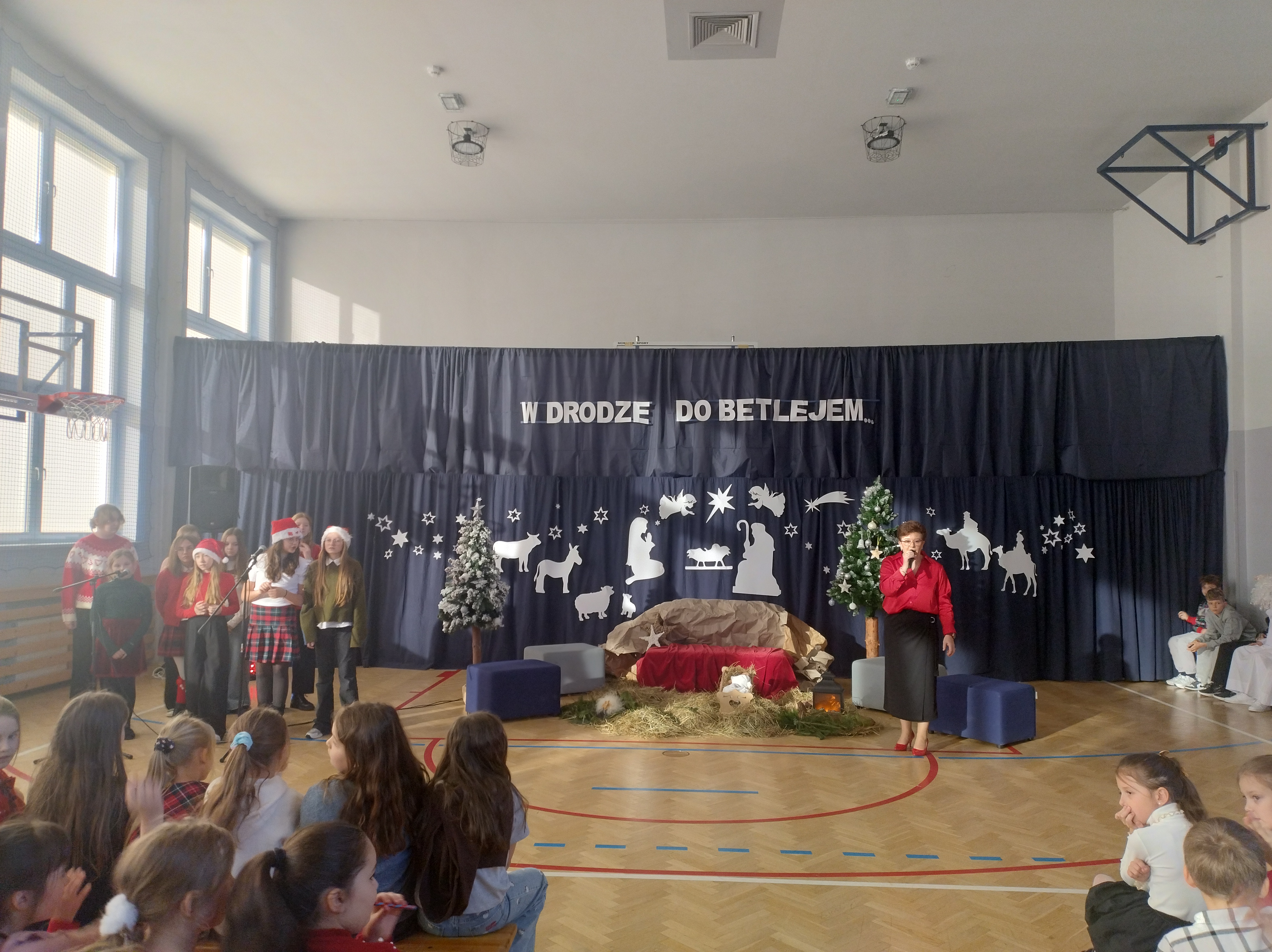 Spotkania wigilijne i Jasełka szkolne